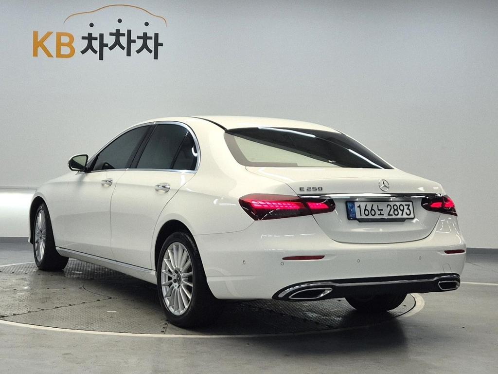 2023 BENZ E CLASS (5Gen) 
