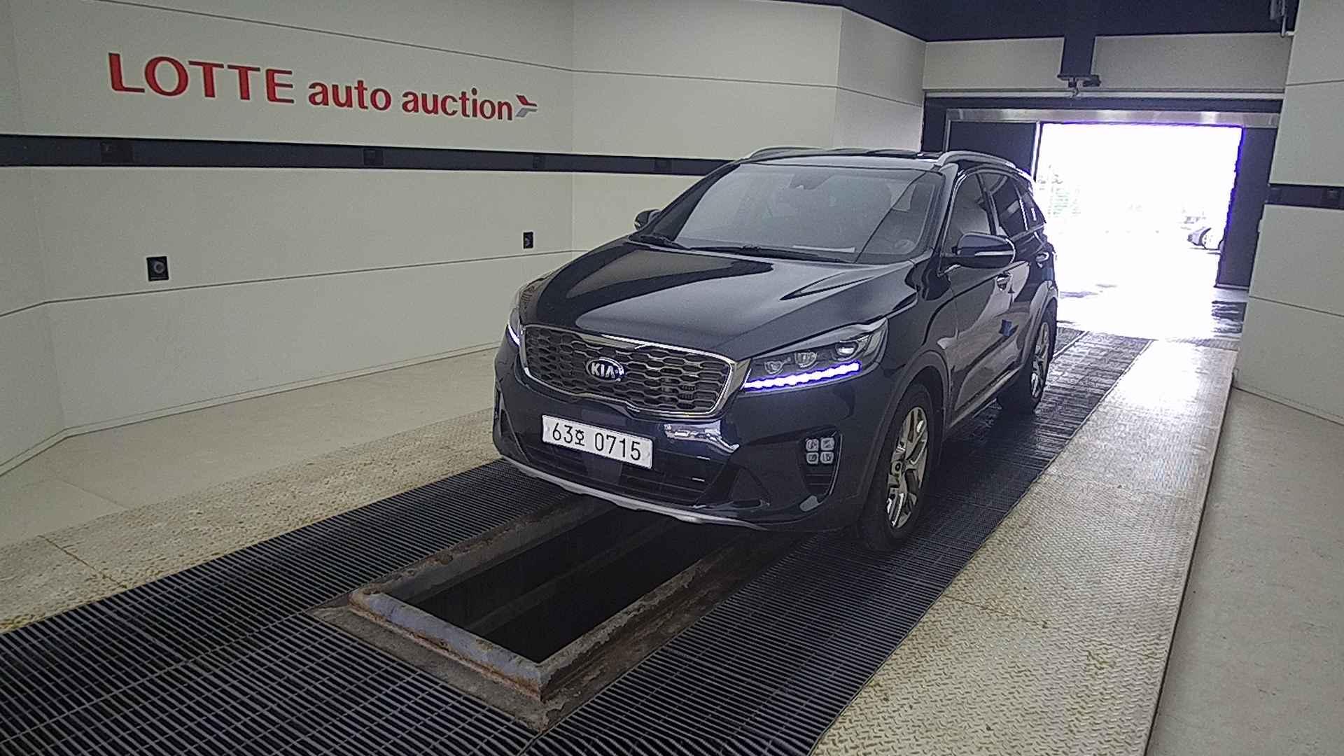2020 KIA THE NEW SORENTO R2.0 E-VGT 2WD Master