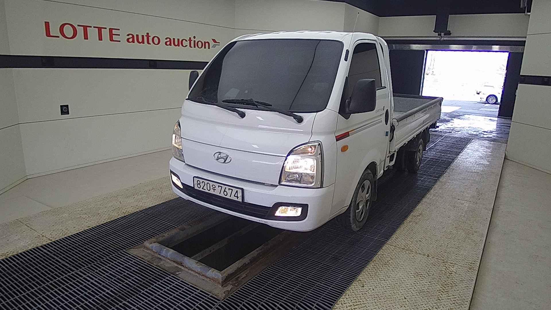 2022 HYUNDAI PORTER II VGT Std Cab STD
