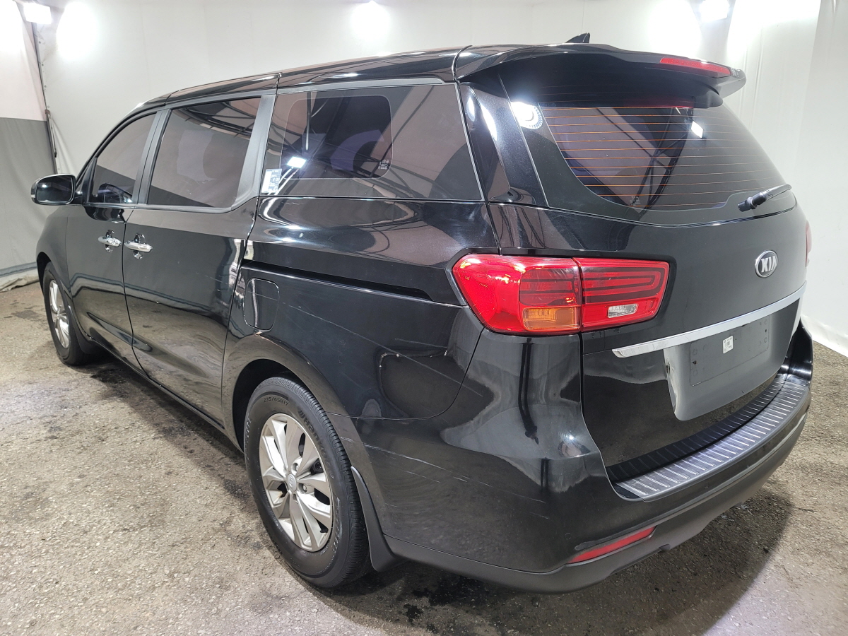 2019 KIA THE NEW CARNIVAL 