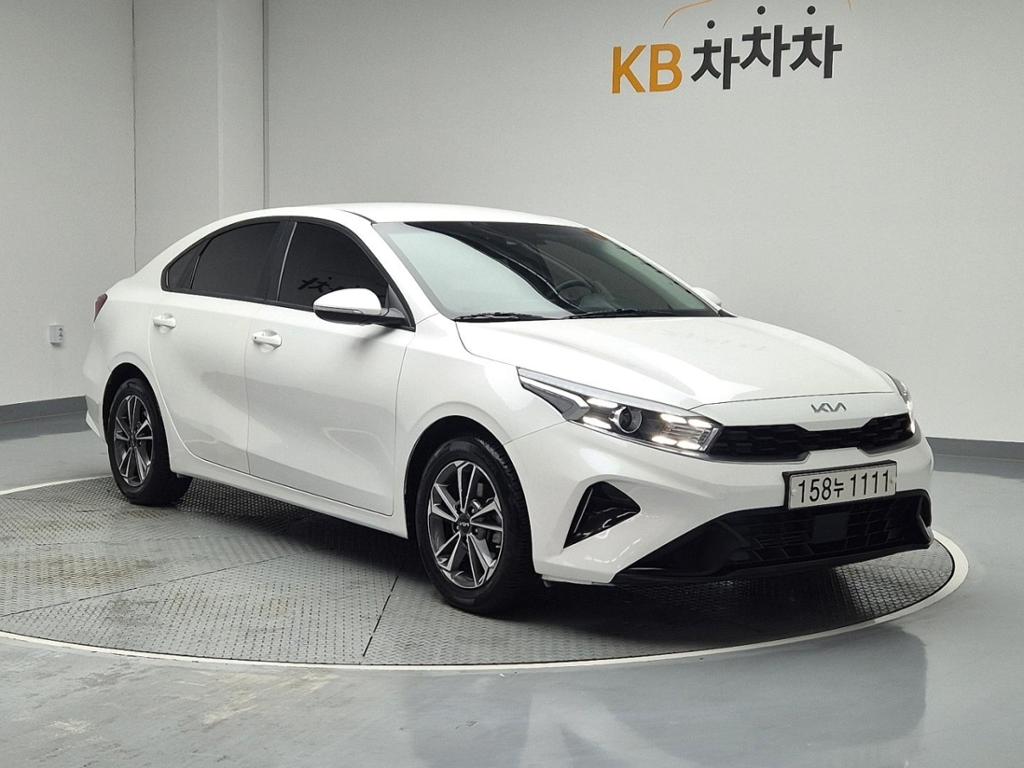 2022 KIA THE NEW K3 