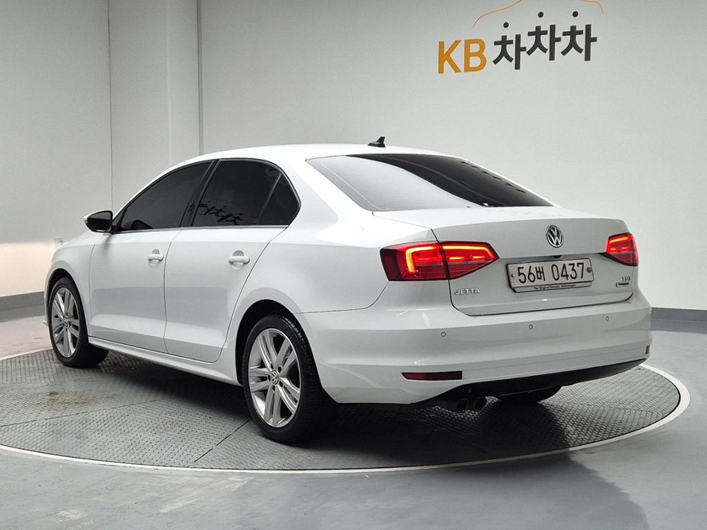2016 VOLKSWAGEN JETTA (6Gen) 