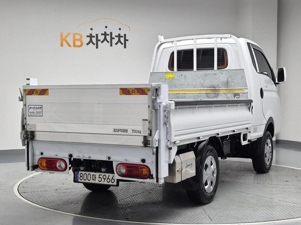 2024 HYUNDAI PORTER II 