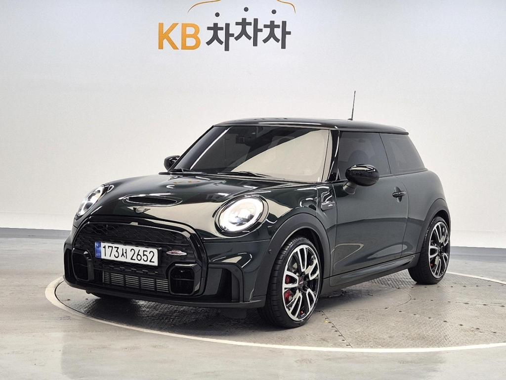 2024 MINI COOPER 