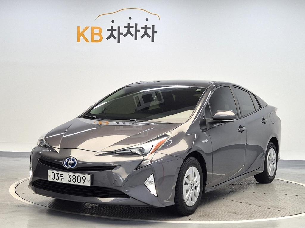 2018 TOYOTA PRIUS(4G) 