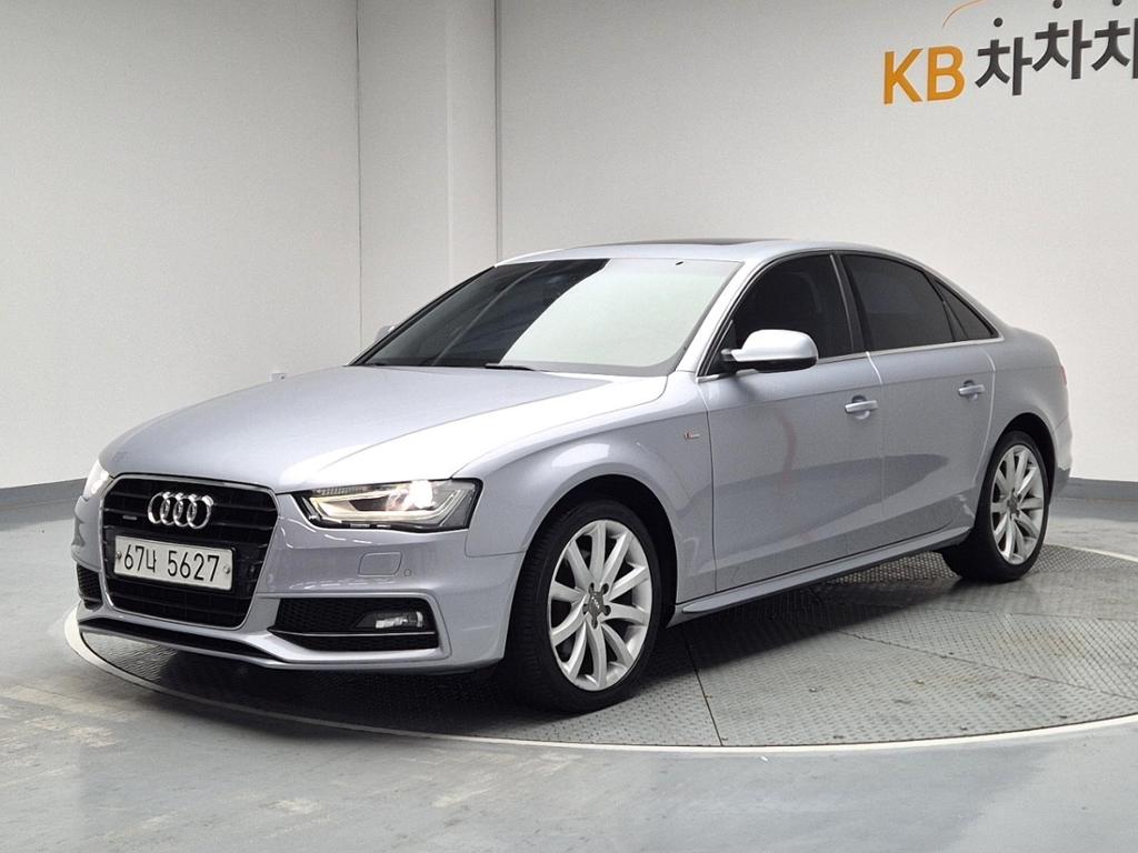 2015 AUDI A4 (4Gen) 
