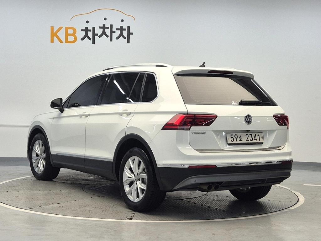 2018 VOLKSWAGEN TIGUAN (2Gen) 