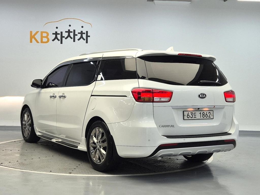 2016 KIA ALL NEW CARNIVAL 