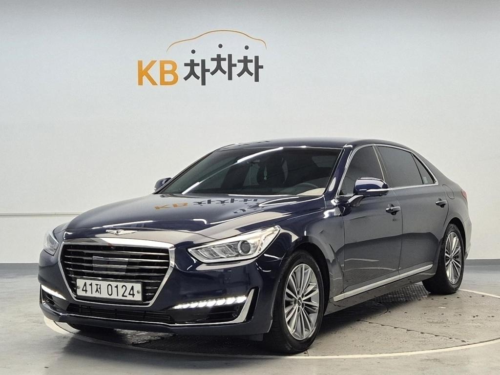 2017 GENESIS EQ900 