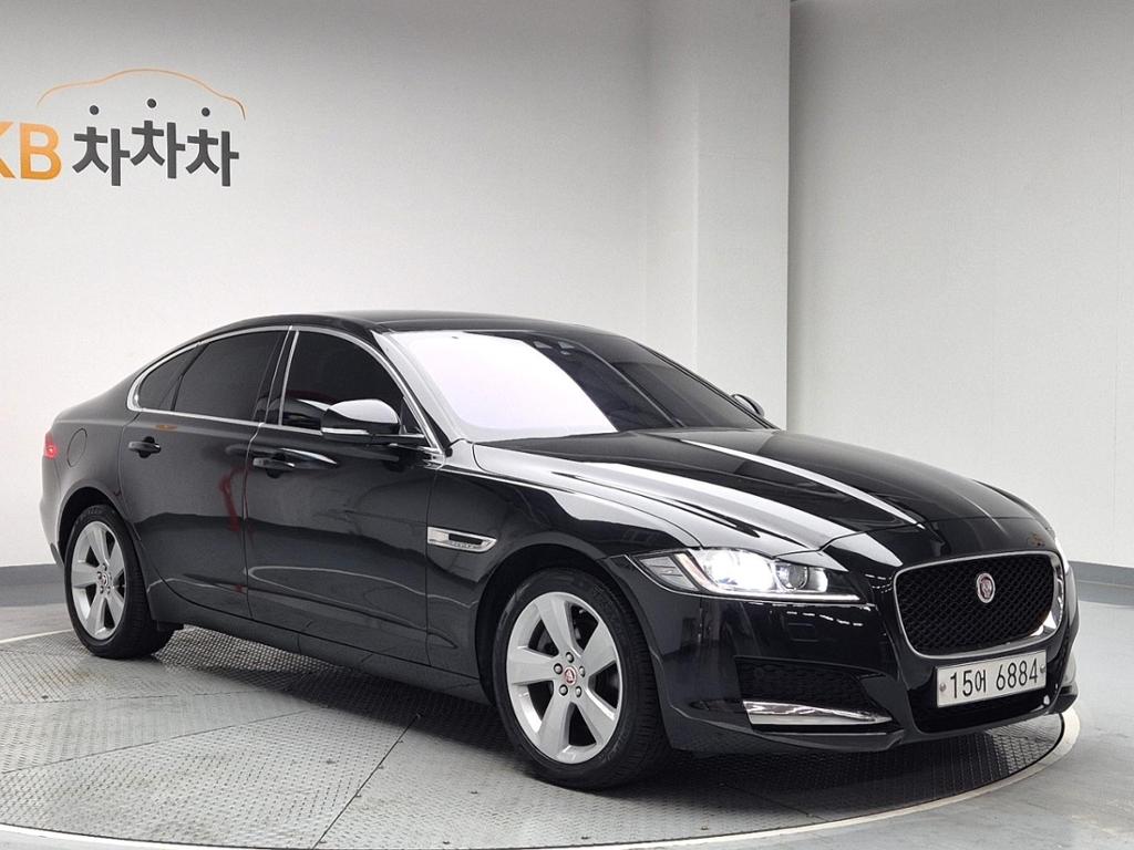 2018 JAGUAR XF (2G) 