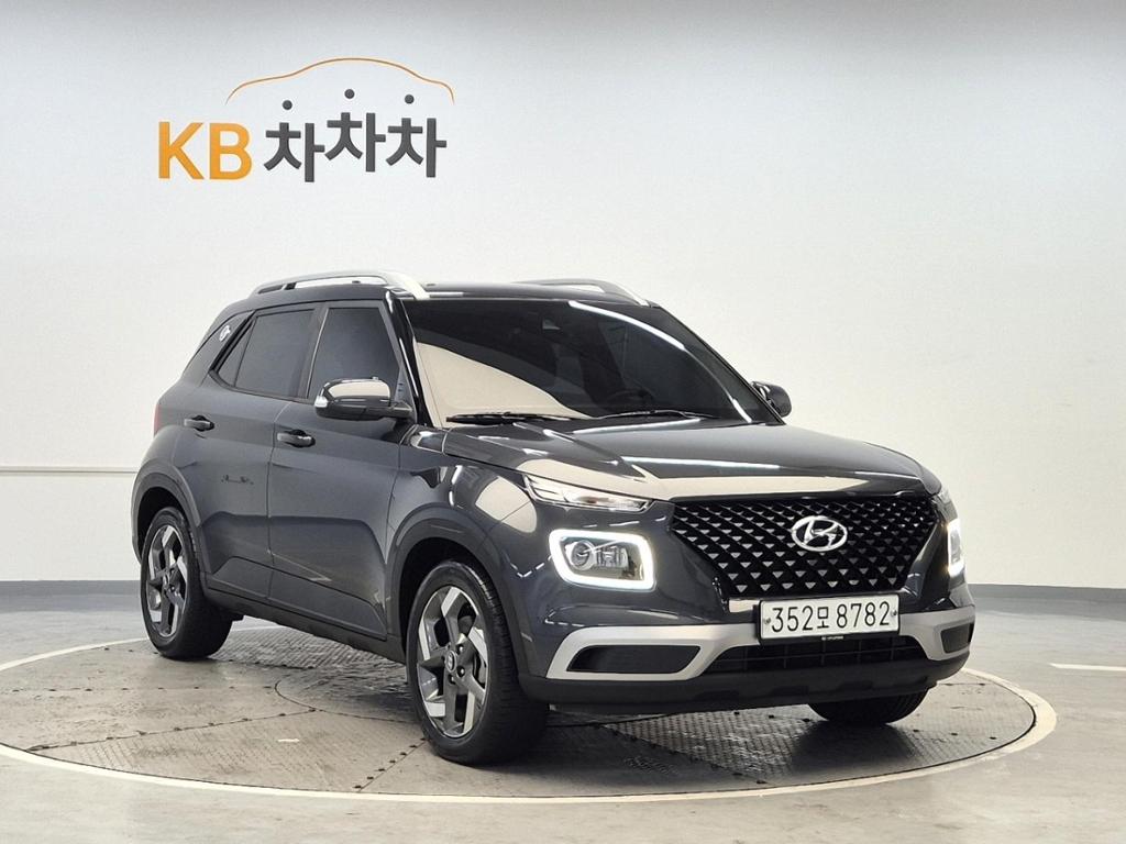 2020 HYUNDAI VENUE 