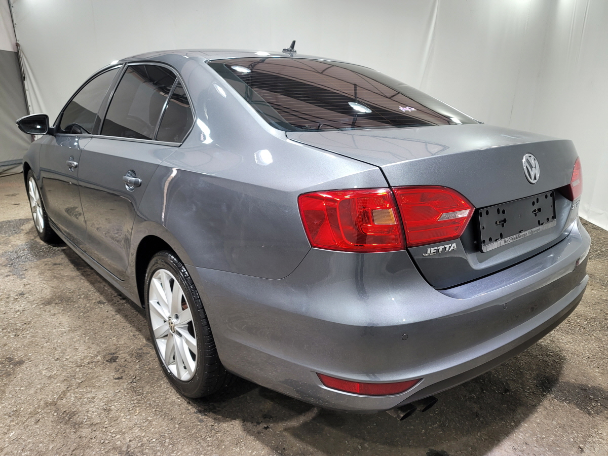 2012 VOLKSWAGEN JETTA (3Gen) 