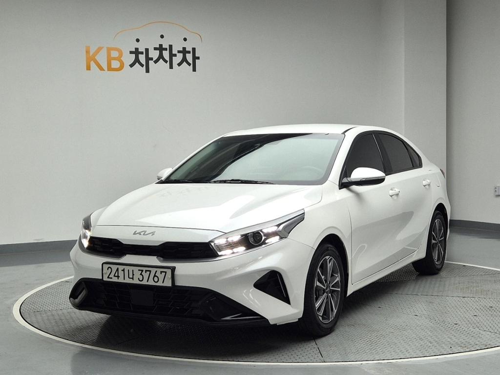 2022 KIA THE NEW K3 
