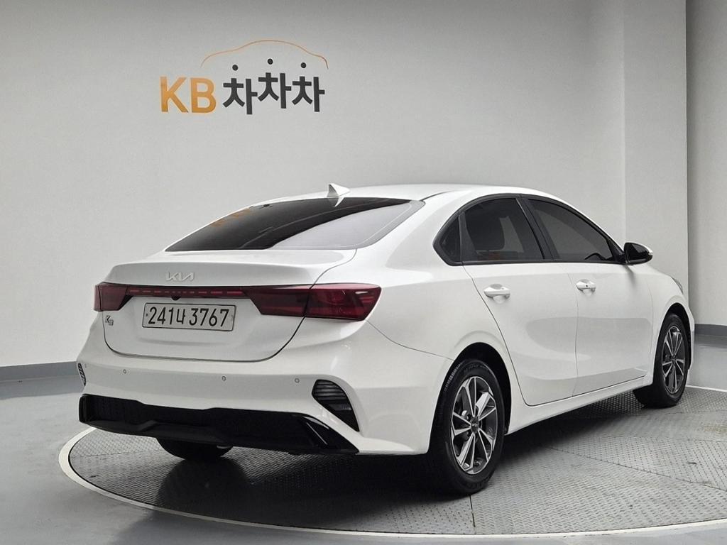 2022 KIA THE NEW K3 