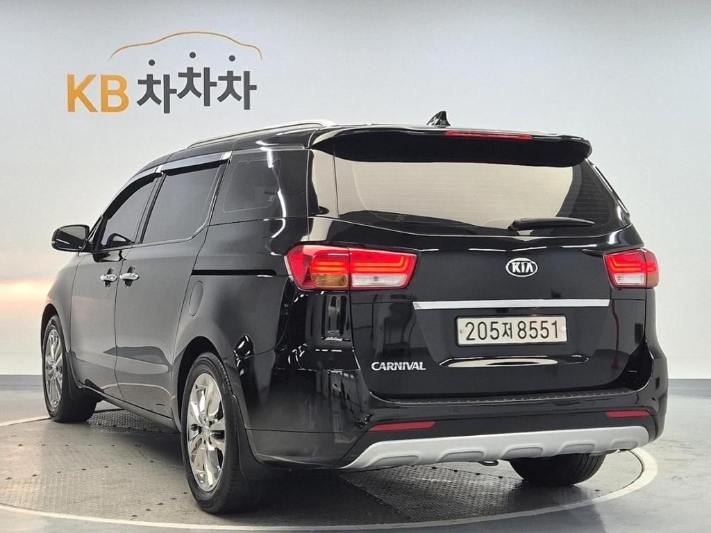 2017 KIA ALL NEW CARNIVAL 