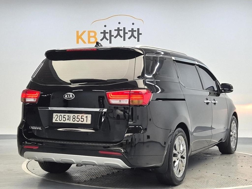 2017 KIA ALL NEW CARNIVAL 