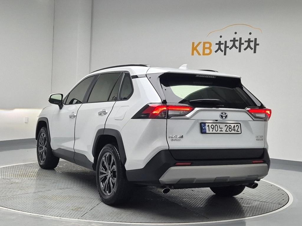 2023 TOYOTA RAV4 