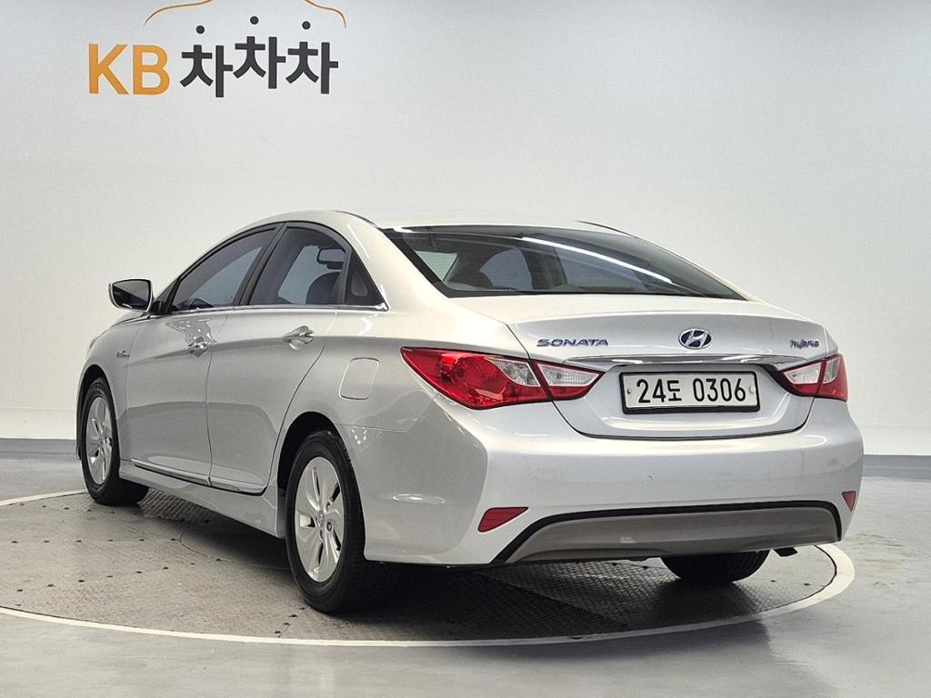 2014 HYUNDAI YF SONATA HYBRID 