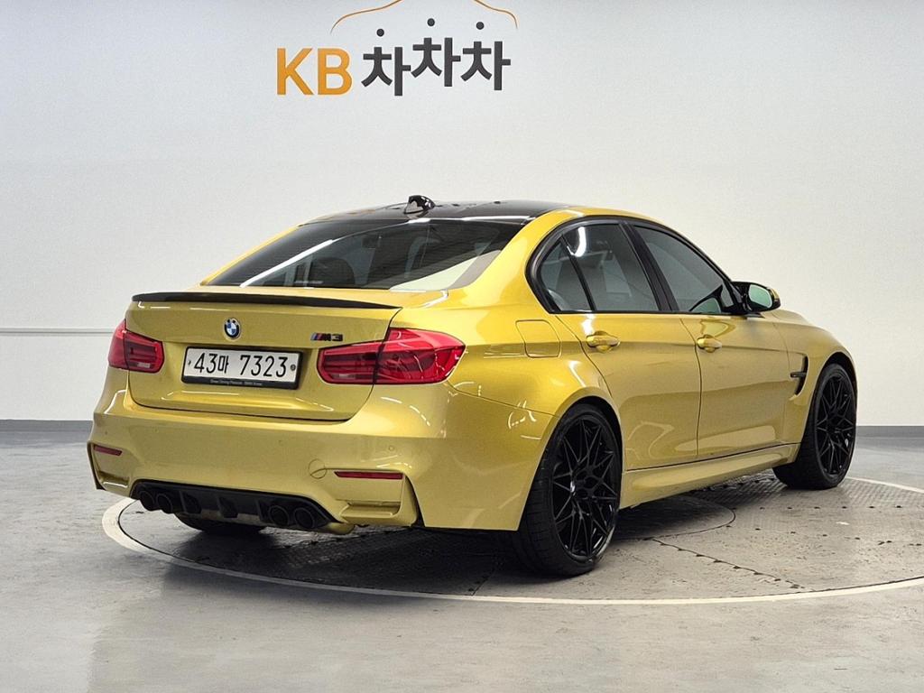 2018 BMW M3 (5Gen) 