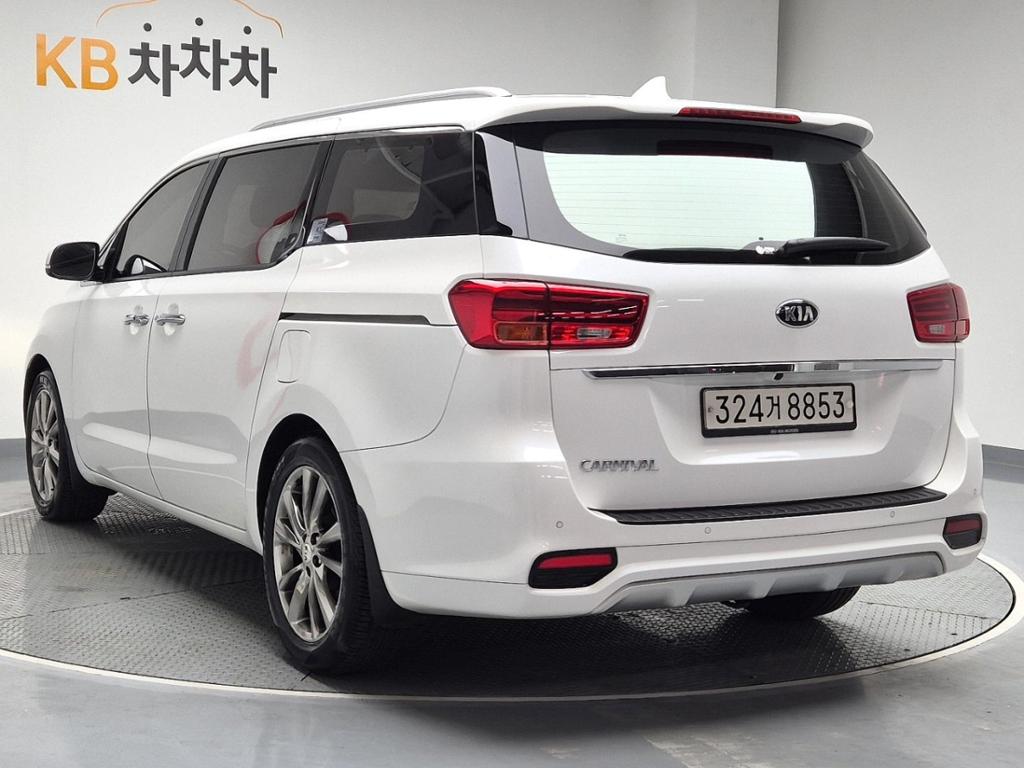 2020 KIA THE NEW CARNIVAL 