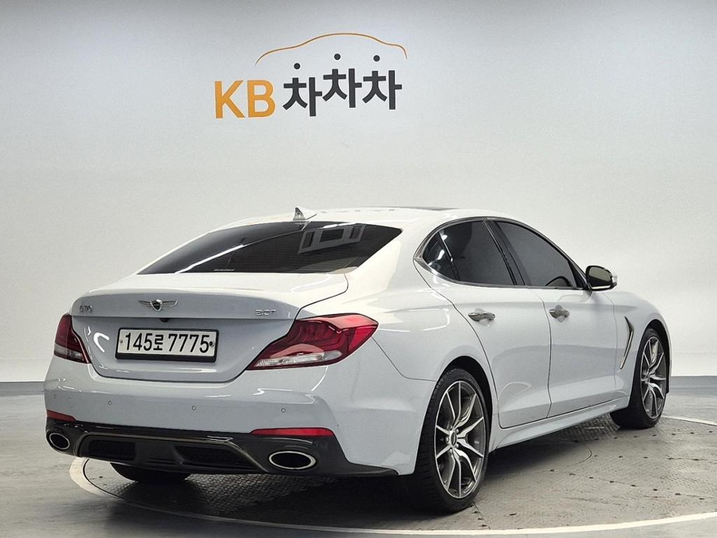 2020 GENESIS G70 