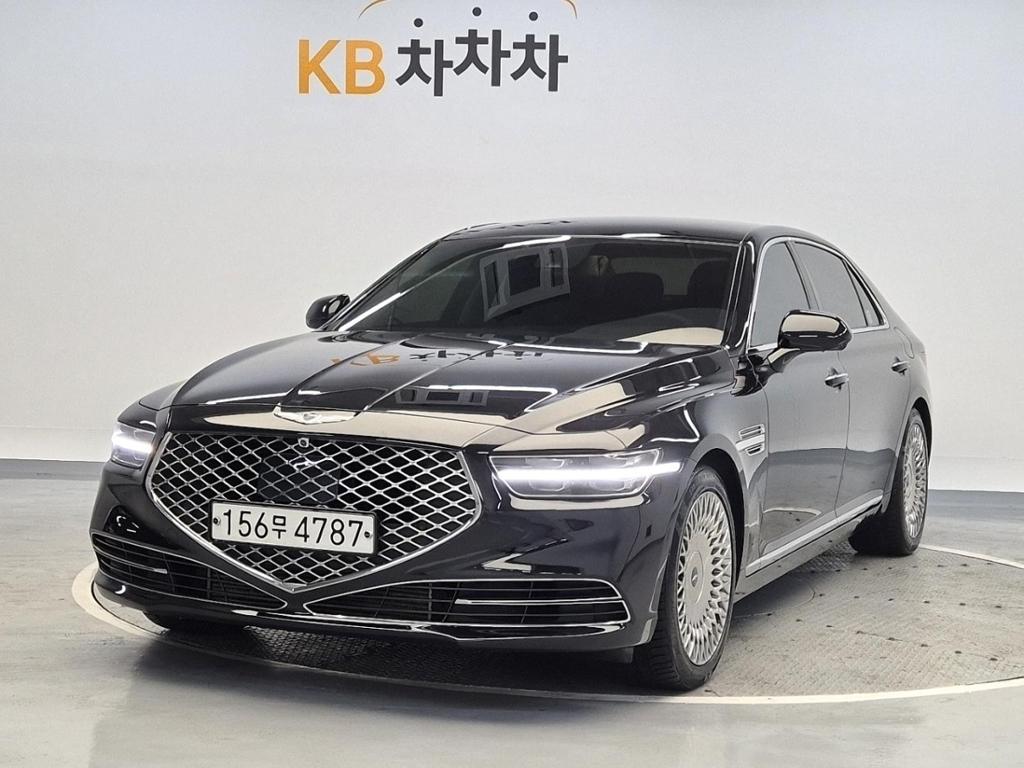 2021 GENESIS G90 