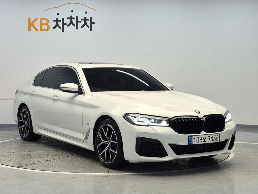 2023 BMW 5 SERIES (7Gen) 