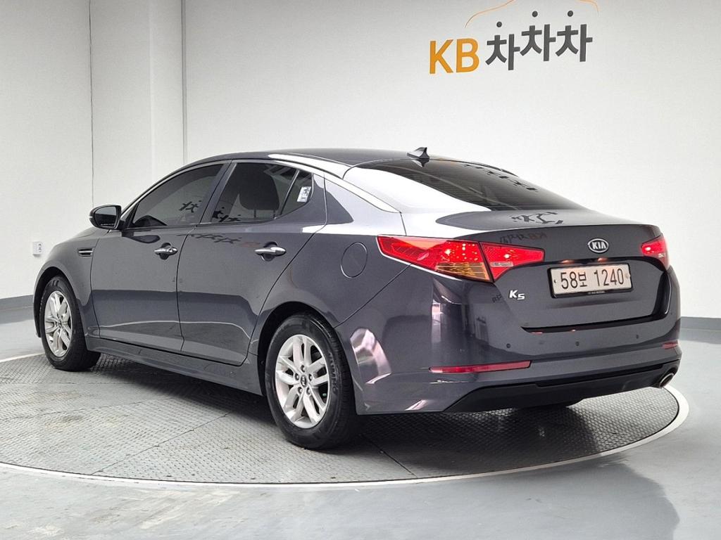 2012 KIA K5 