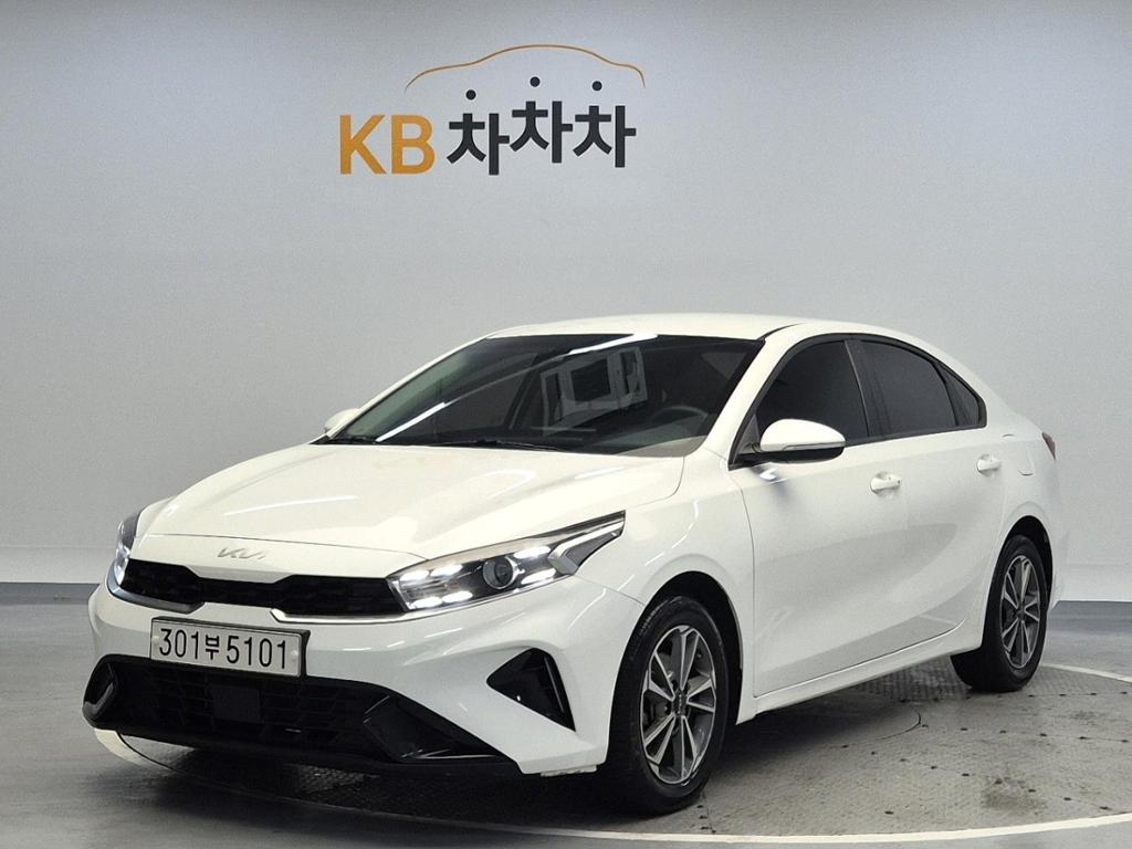 2022 KIA THE NEW K3 