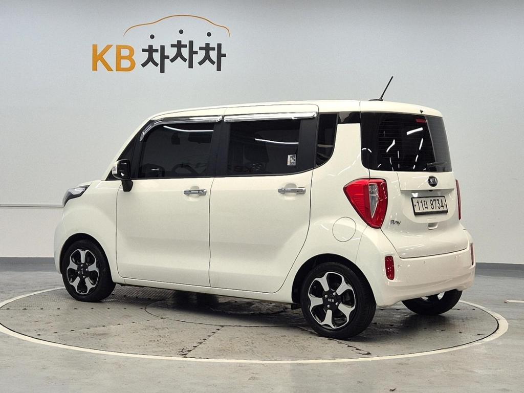 2016 KIA RAY 