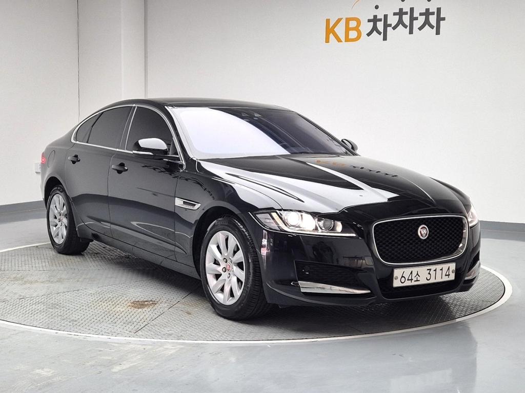 2017 JAGUAR XF (2G) 