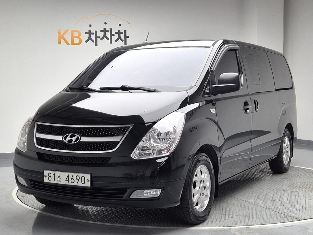 2013 HYUNDAI GRAND STAREX 