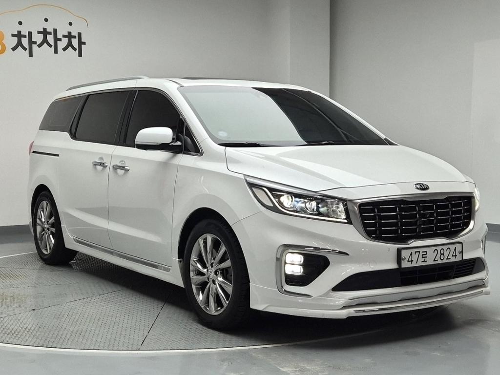2019 KIA THE NEW CARNIVAL 