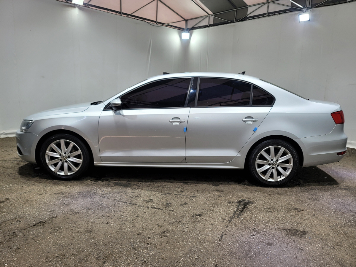 2014 VOLKSWAGEN JETTA (4Gen) 