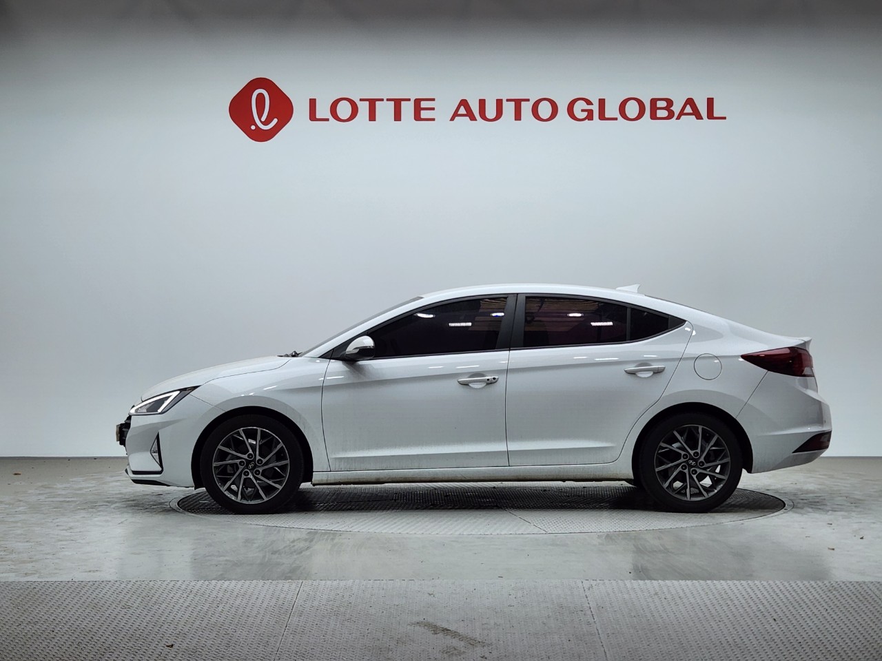 2019 HYUNDAI THE NEW AVANTE AD 1.6 Gasoline Style