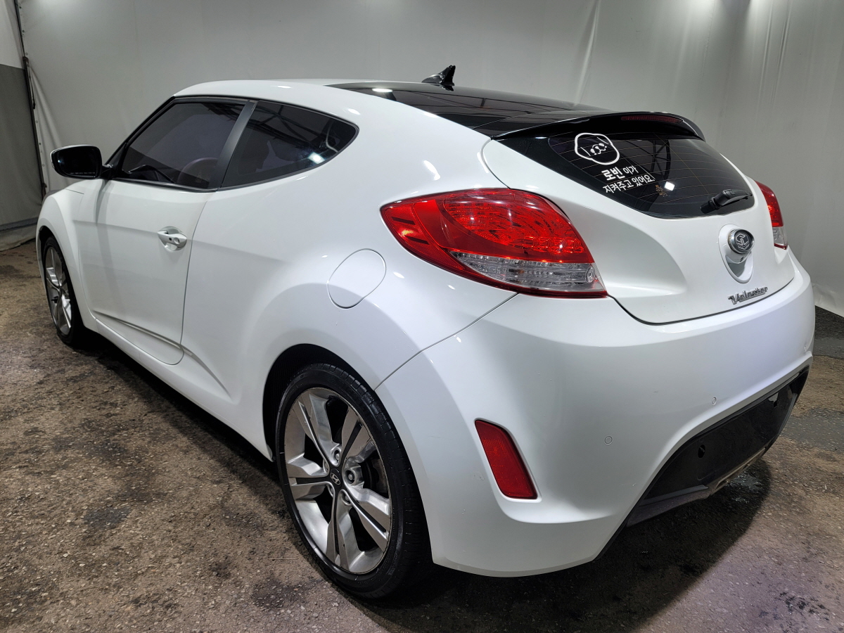 2016 HYUNDAI THE NEW VELOSTER 