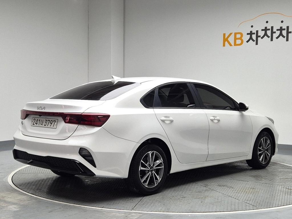 2022 KIA THE NEW K3 