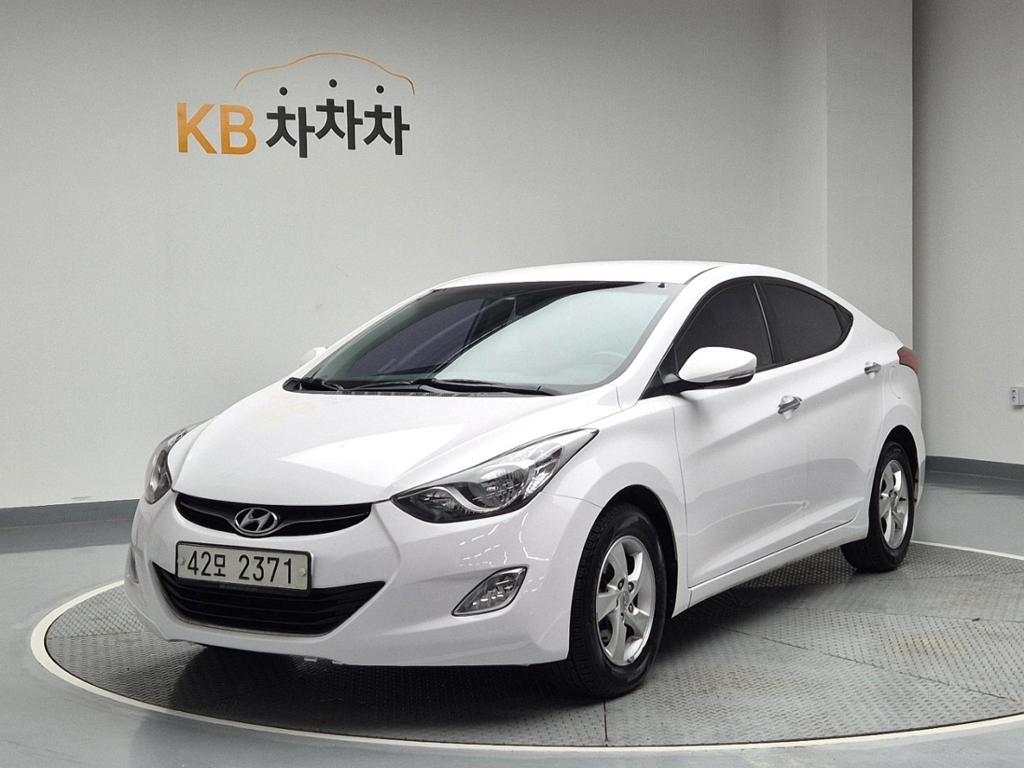 2014 HYUNDAI AVANTE MD 