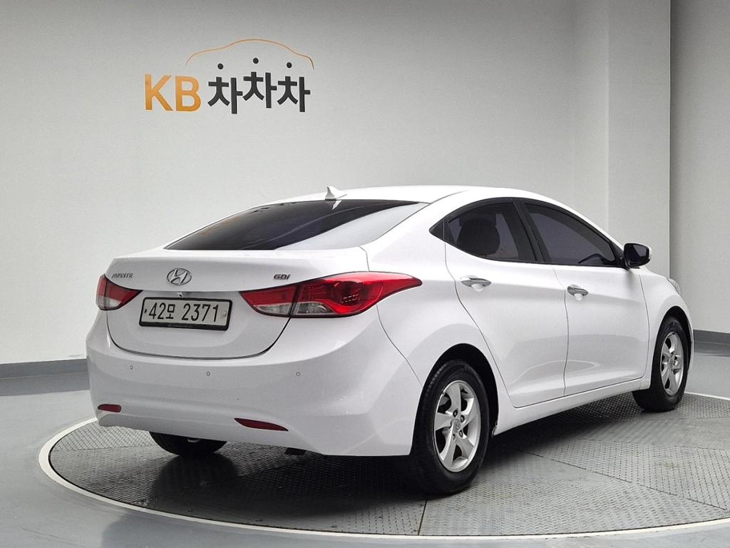 2014 HYUNDAI AVANTE MD 