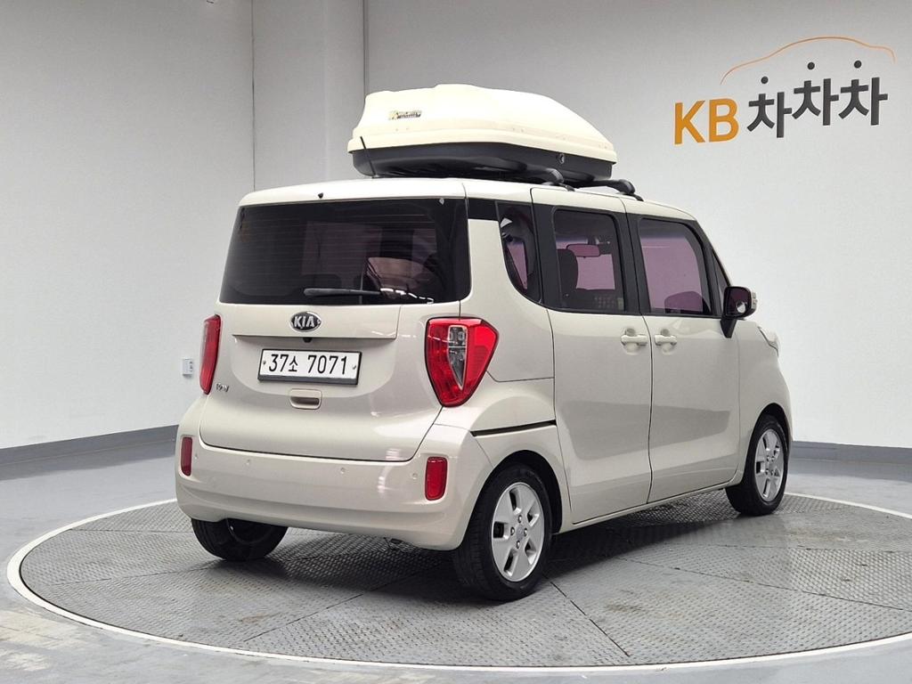 2013 KIA RAY 