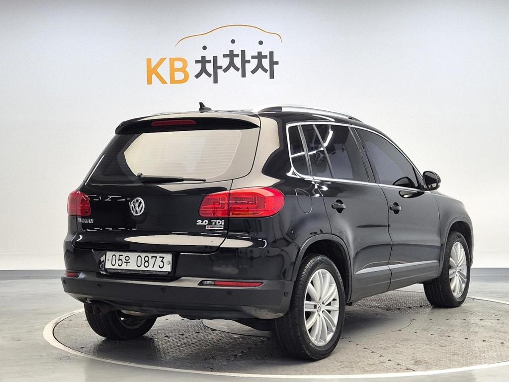 2016 VOLKSWAGEN TIGUAN 