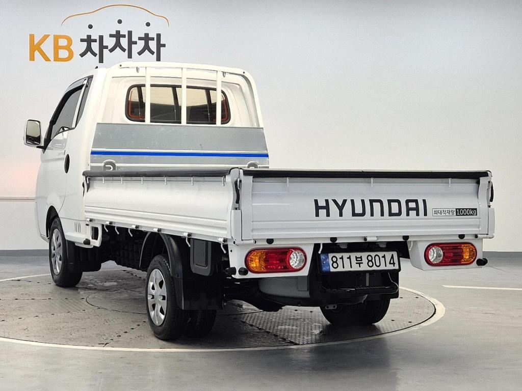 2024 HYUNDAI PORTER II 