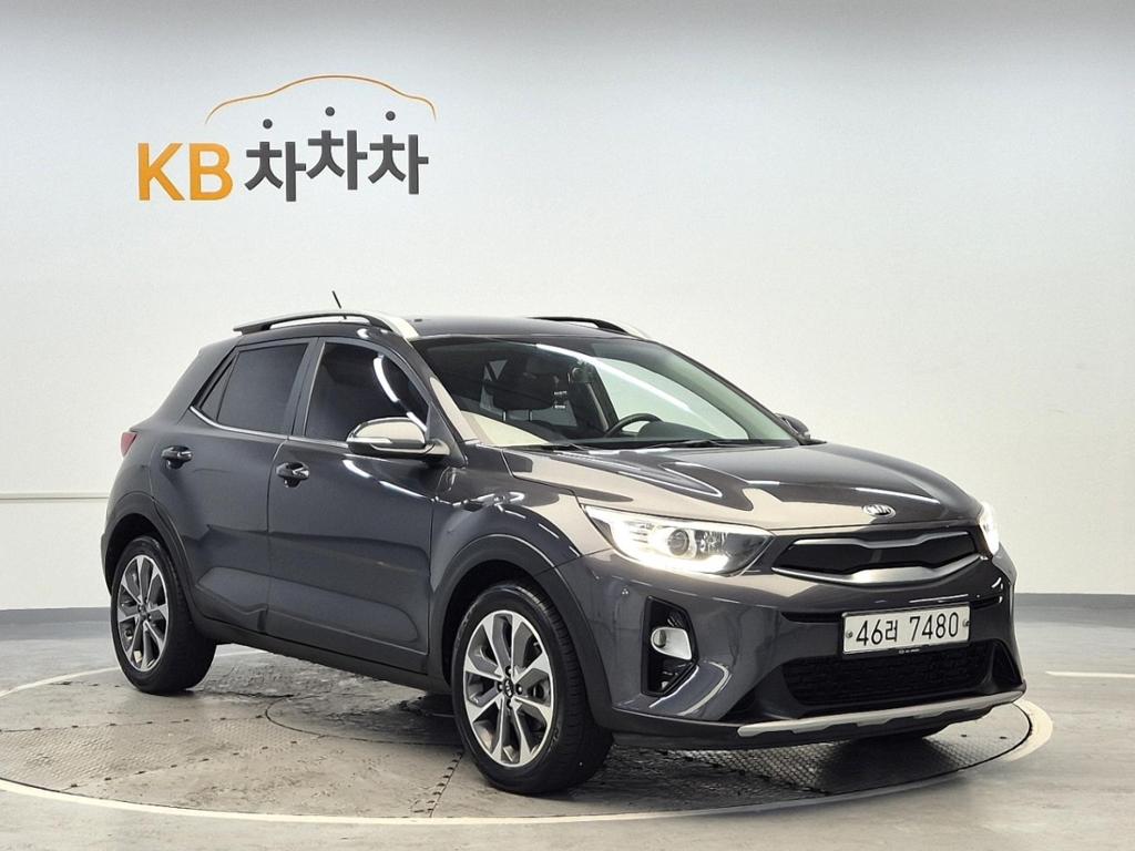 2019 KIA STONIC 