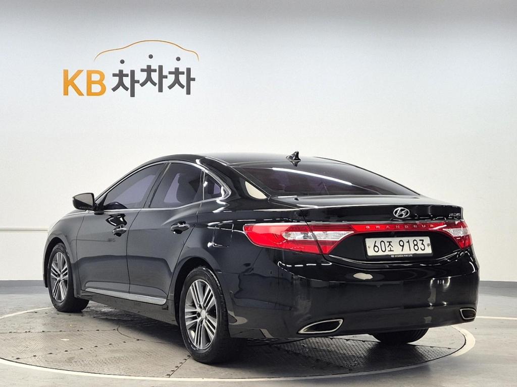 2013 HYUNDAI GRANDEUR HG 