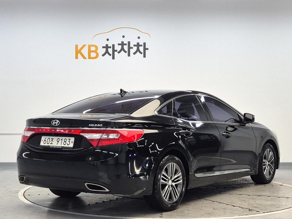 2013 HYUNDAI GRANDEUR HG 