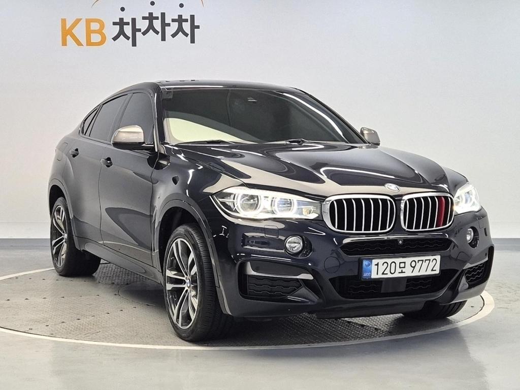 2015 BMW X6 (2Gen) 