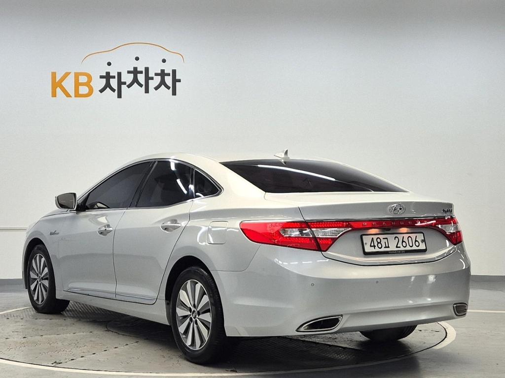 2015 HYUNDAI GRANDEUR HG HYBRID 