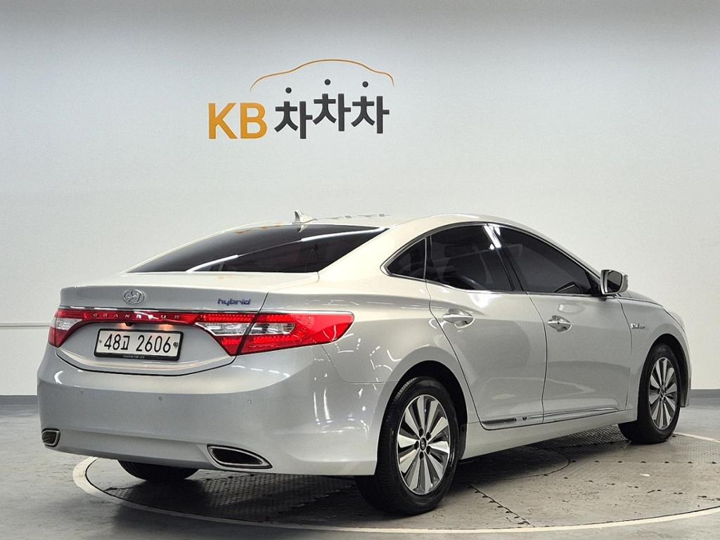 2015 HYUNDAI GRANDEUR HG HYBRID 