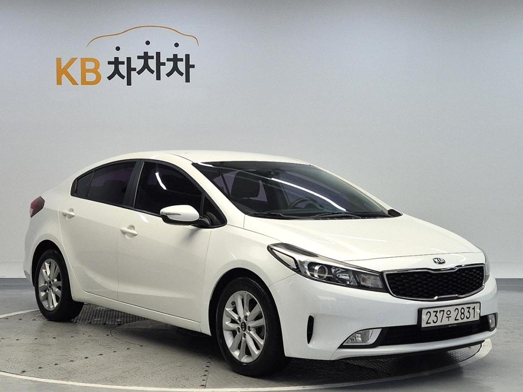 2016 KIA THE NEW K3 