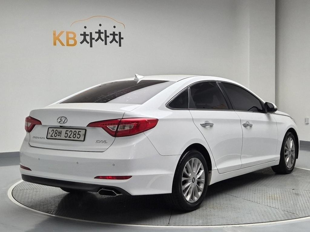2017 HYUNDAI LF SONATA 